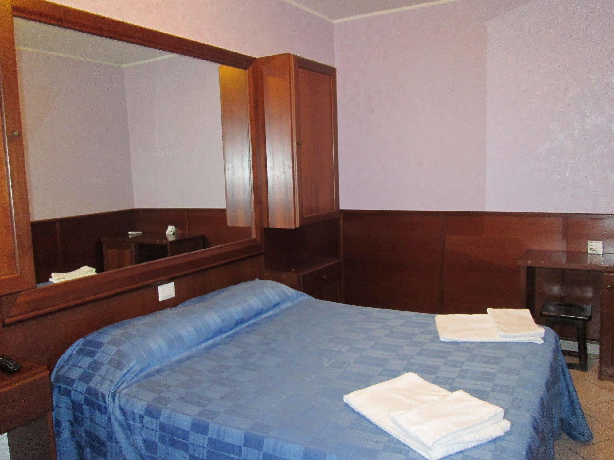 Affittacamere Stranamore Frascati Exterior foto